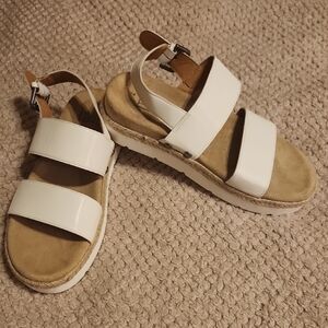 Time And Tru Comfort White Strappy Sandals